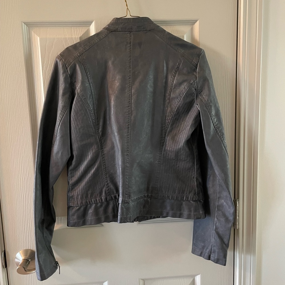 Gray Polyurethane Jacket. - image 2